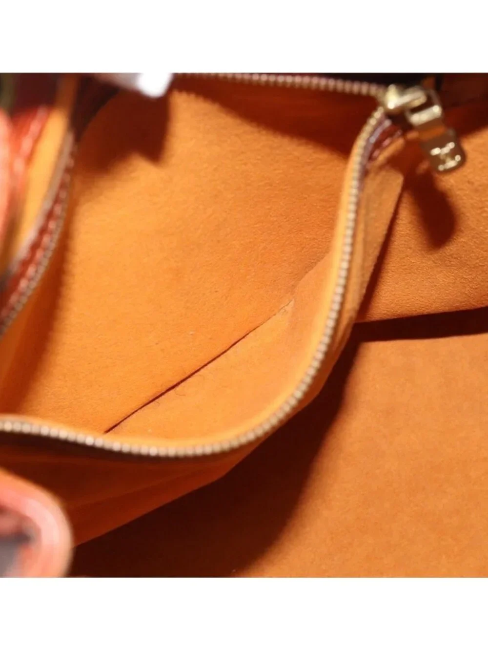 Louis Vuitton pre owned